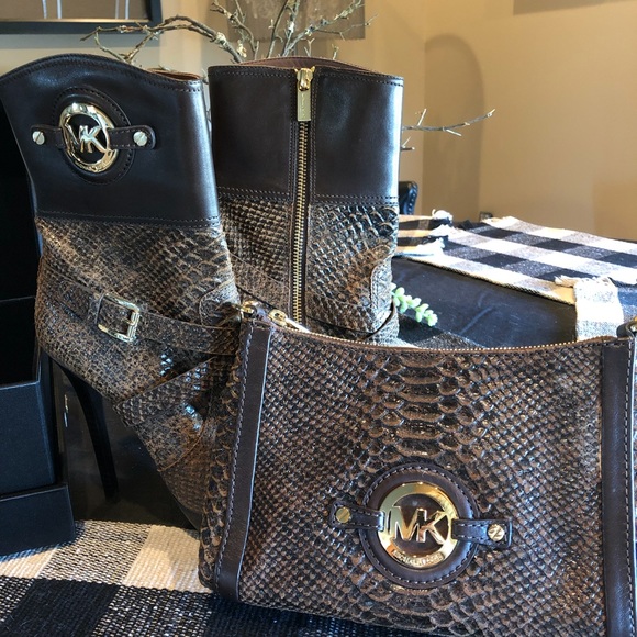 MK Brown Python Embossed Leather Short Boots - Picture 6 of 6